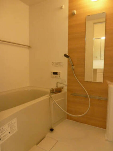 バス・シャワールーム　浴室