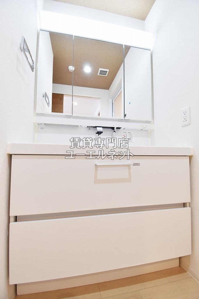 洗面設備　独立洗面台