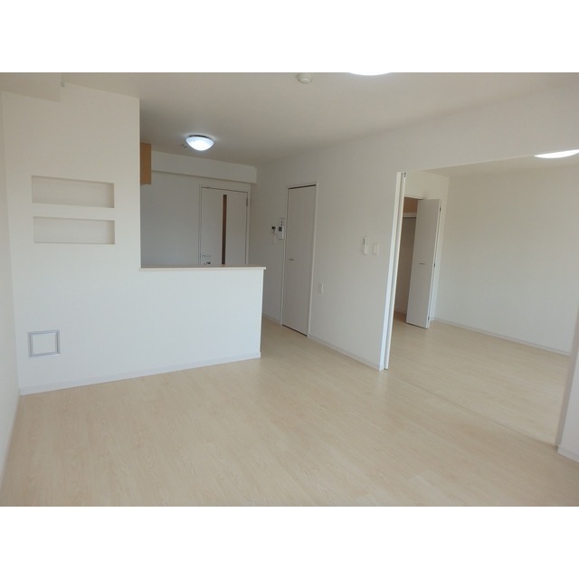 居室・リビング　ゆったり過ごせる居間です