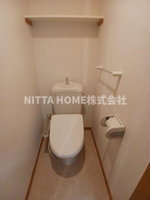 トイレ　お風呂・トイレはセパレートタイプ!!