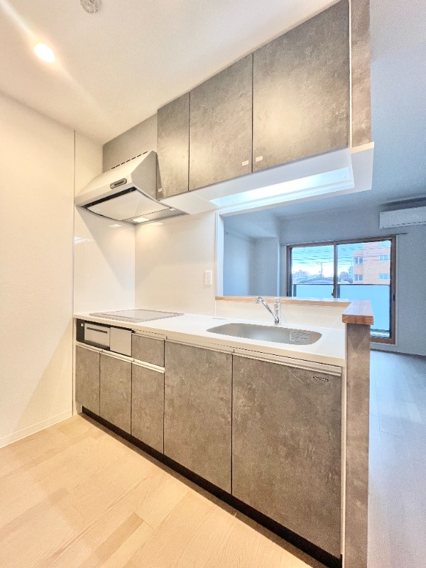 キッチン　※同タイプ室内参照