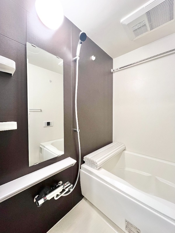 バス・シャワールーム　※同タイプ室内参照