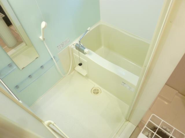 バス・シャワールーム　バスルーム