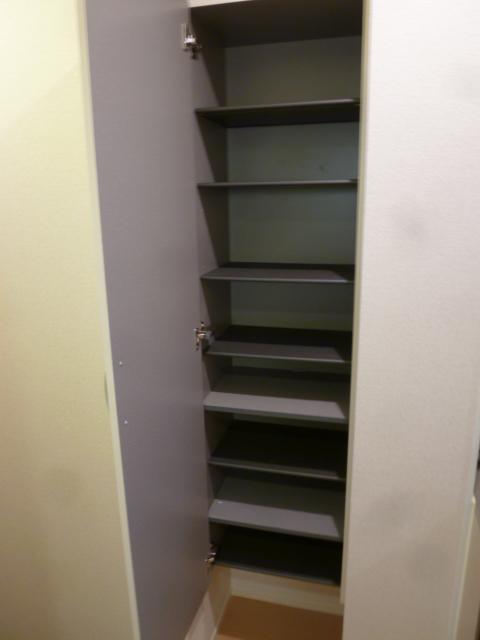 玄関　シューズボックス