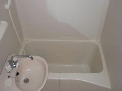 バス・シャワールーム　現況優先