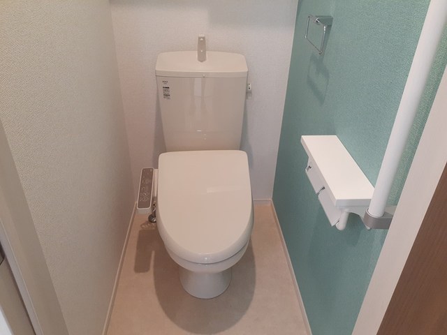 トイレ　同施工会社同シリーズ別物件