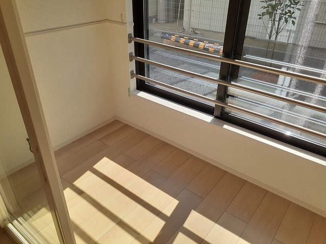 バルコニー　同施工会社同シリーズ別物件