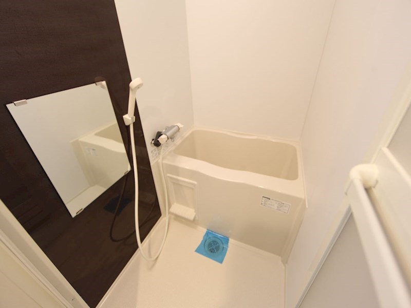 バス・シャワールーム　バスルーム（お風呂トイレ別）
