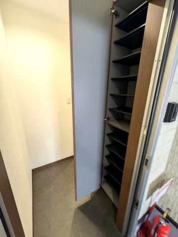 玄関　別号室イメージ写真