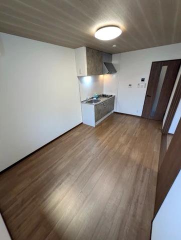 居室・リビング　別号室イメージ写真