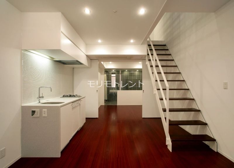 キッチン　※別部屋参考写真