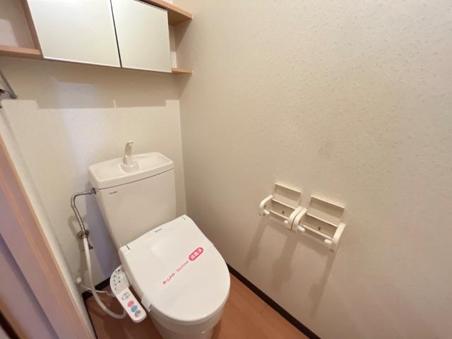 トイレ　トイレ