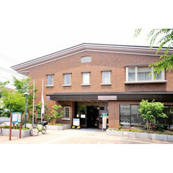 図書館　杉並区立下井草図書館（図書館）まで808m