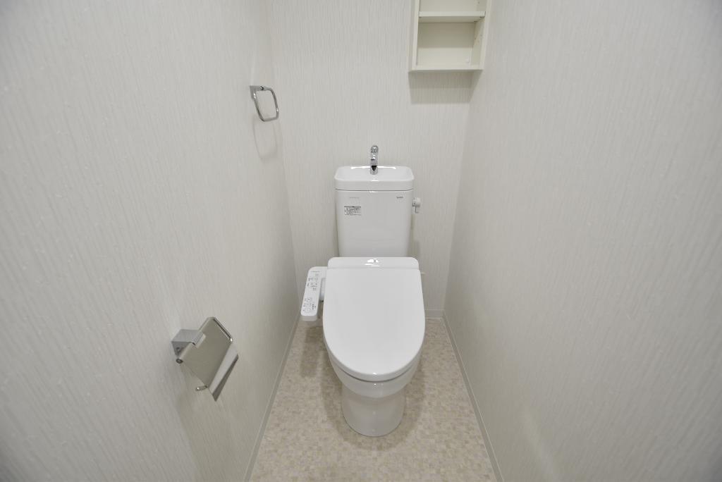 トイレ　シャワー付トイレ