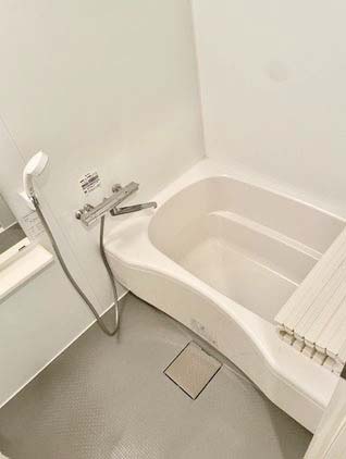 バス・シャワールーム　★浴室乾燥機付きバスルーム★