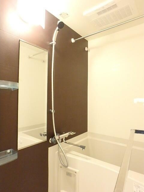 バス・シャワールーム　（別タイプ参考写真）ガーラ・グランディ池袋II　豊島区東池袋２