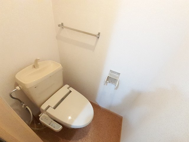 トイレ　ウォシュレット