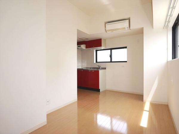 居室・リビング　内装