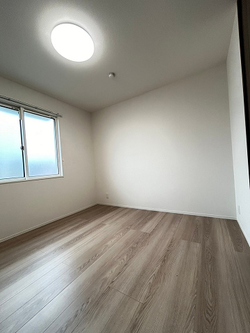 その他部屋・スペース　使い勝手のいい寝室です