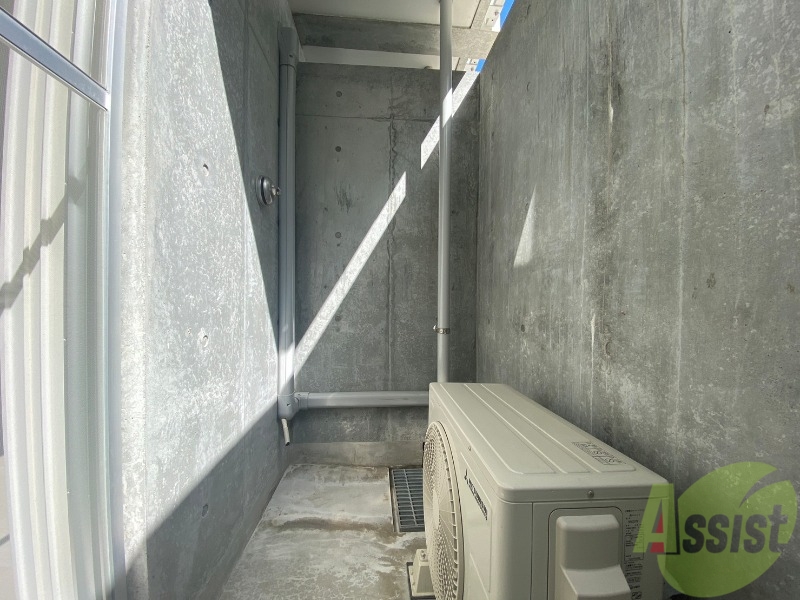 バルコニー　バルコニーが付いていますので一息ついてみてはいかがですか。