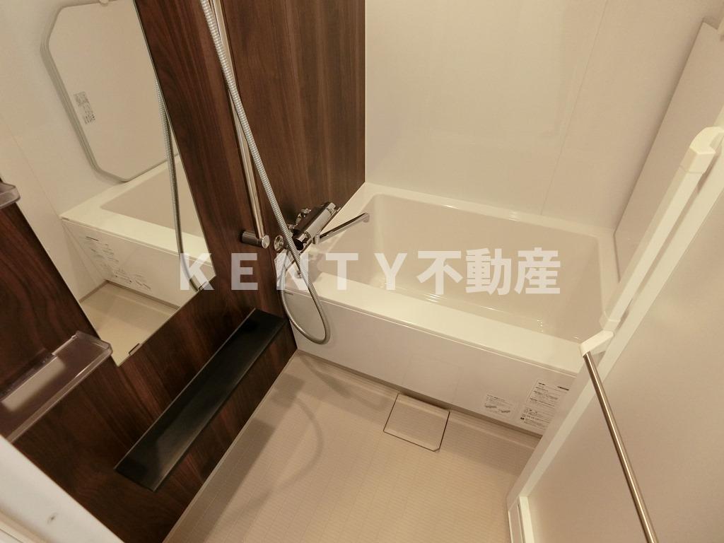 バス・シャワールーム　お風呂です