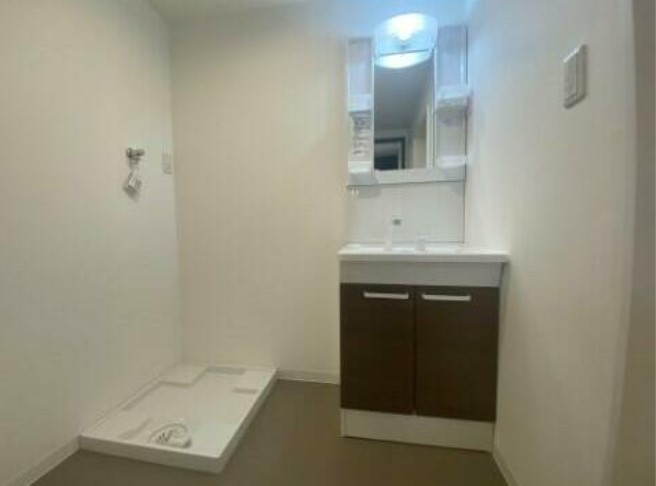 洗面設備　※同施工別建物参考写真