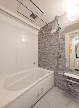 バス・シャワールーム　別タイプ部屋　参考写真です