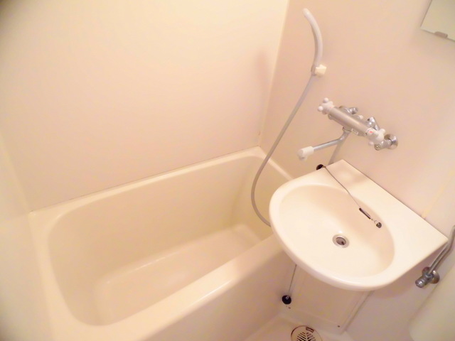 バス・シャワールーム　★バスルーム★