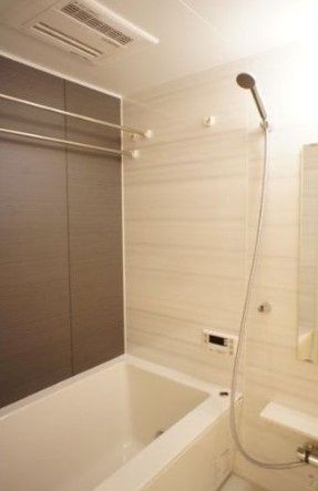 バス・シャワールーム　日々の疲れを癒すお風呂付です