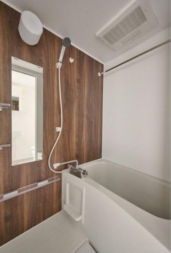 バス・シャワールーム　※別部屋の参考写真です。