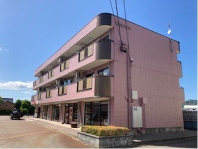 建物外観　落ち着いた雰囲気の外観です