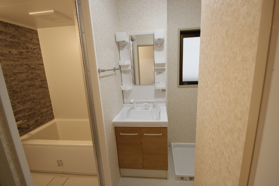 洗面設備　※別号室の写真です