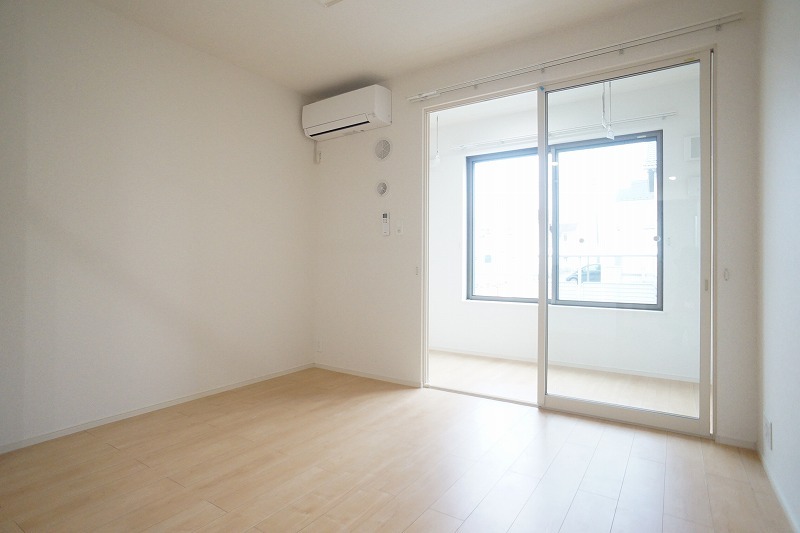 居室・リビング　図面と現状に相違がある場合には現状を優先