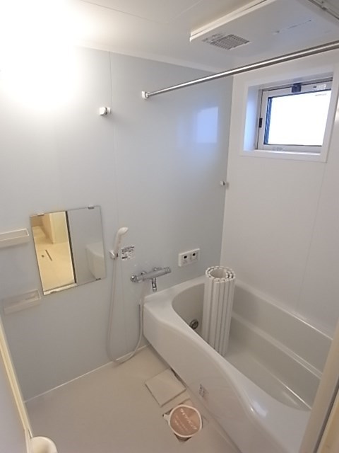 バス・シャワールーム　日々の疲れを癒すお風呂付です