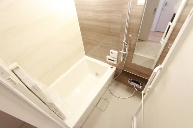 バス・シャワールーム　３０１号室室内参照