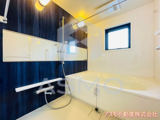 バス・シャワールーム　同マンション別部屋　参考写真