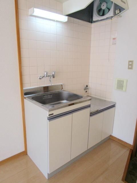 キッチン　★お部屋探しは株式会社タウンハウジング東京まで★