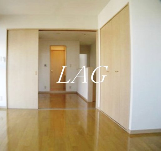 居室・リビング　洋室のお部屋です。（同仕様です。）