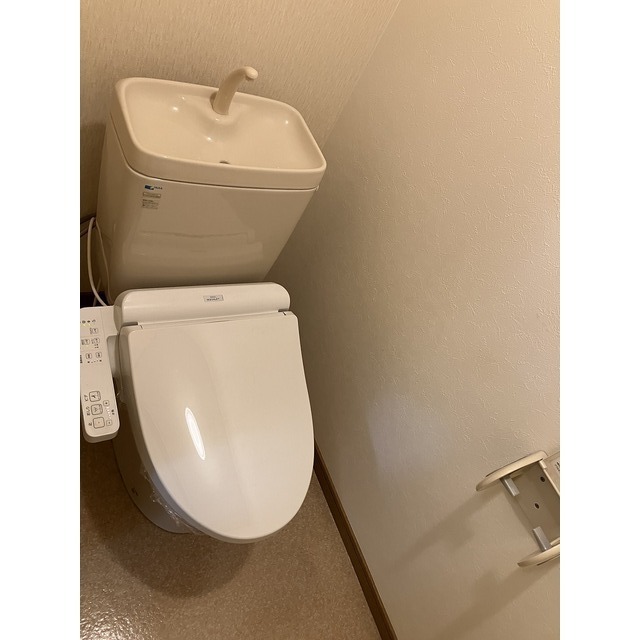 トイレ　シャワートイレ