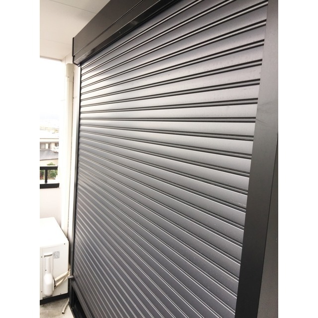 セキュリティ　シャッター雨戸