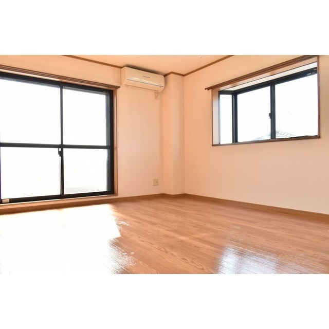 居室・リビング　洋室１０帖