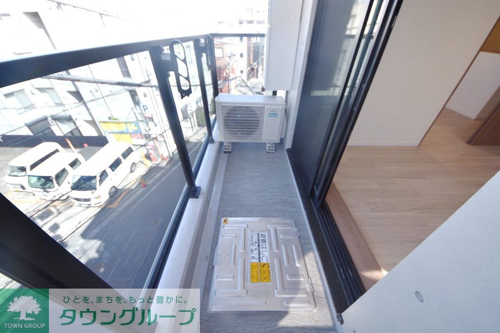 バルコニー　バルコニー