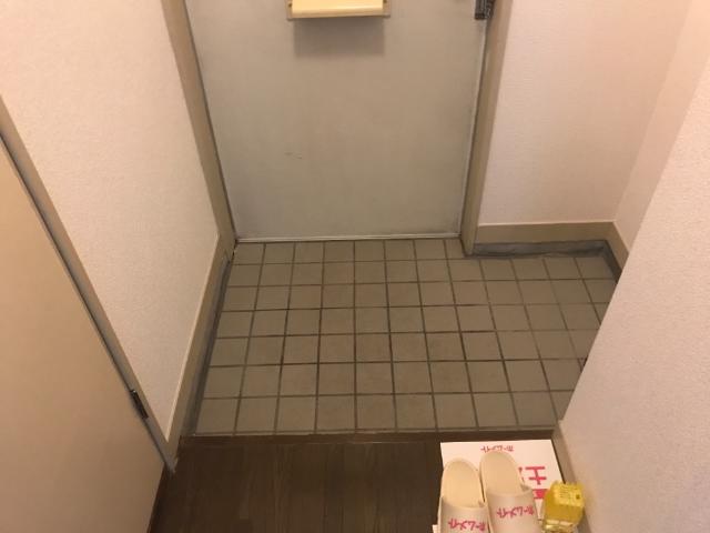 玄関　玄関