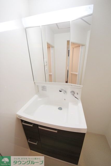 洗面設備　同物件別部屋写真