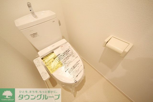 トイレ　同物件別部屋写真