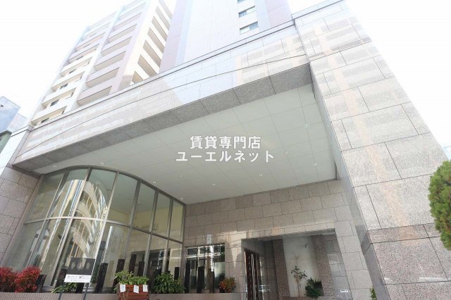 建物外観　シンプルで洗練されたデザインが毎日の暮らしに心地よさをプラス