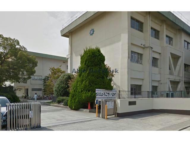 小学校　刈谷市立住吉小学校（小学校）まで1065m