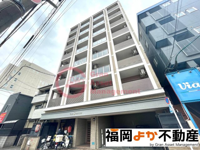 建物外観　外観は落ち着いています