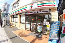 コンビニ　セブンイレブン西国分寺駅南口店（コンビニ）まで536m