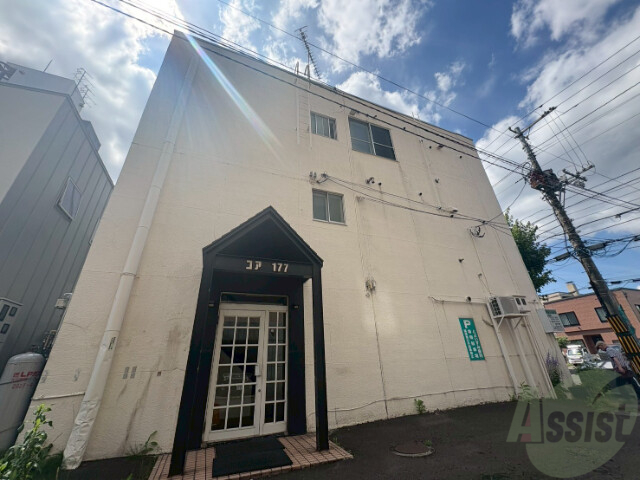 建物外観　札幌市中央区南１７条西「コア１７７」